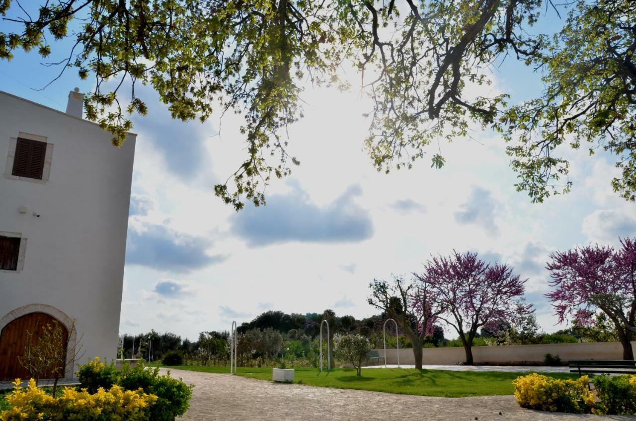 Masseria Poli Country House 孔韦尔萨诺 外观 照片
