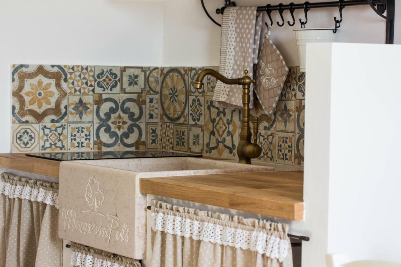 Masseria Poli Country House 孔韦尔萨诺 外观 照片