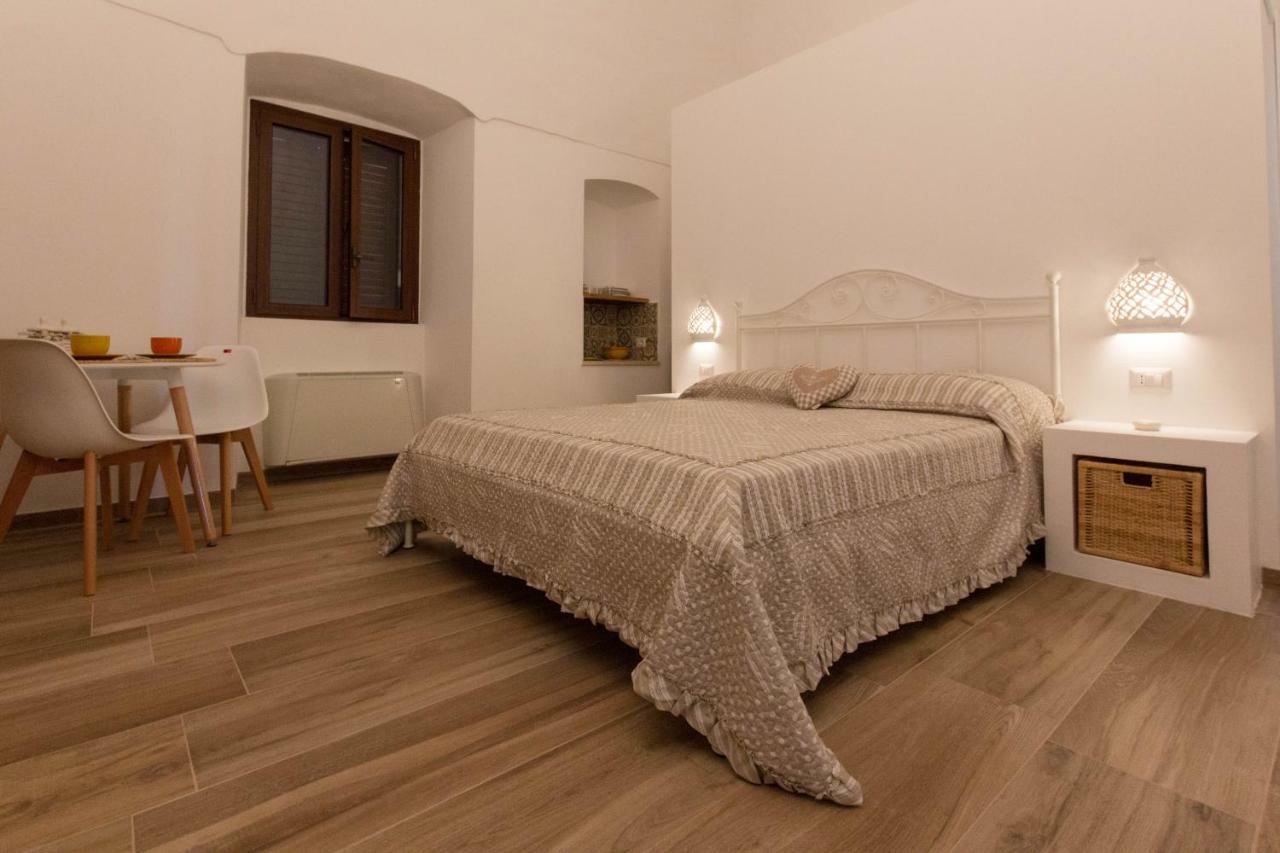 Masseria Poli Country House 孔韦尔萨诺 外观 照片