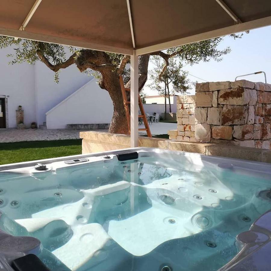 Masseria Poli Country House 孔韦尔萨诺 外观 照片