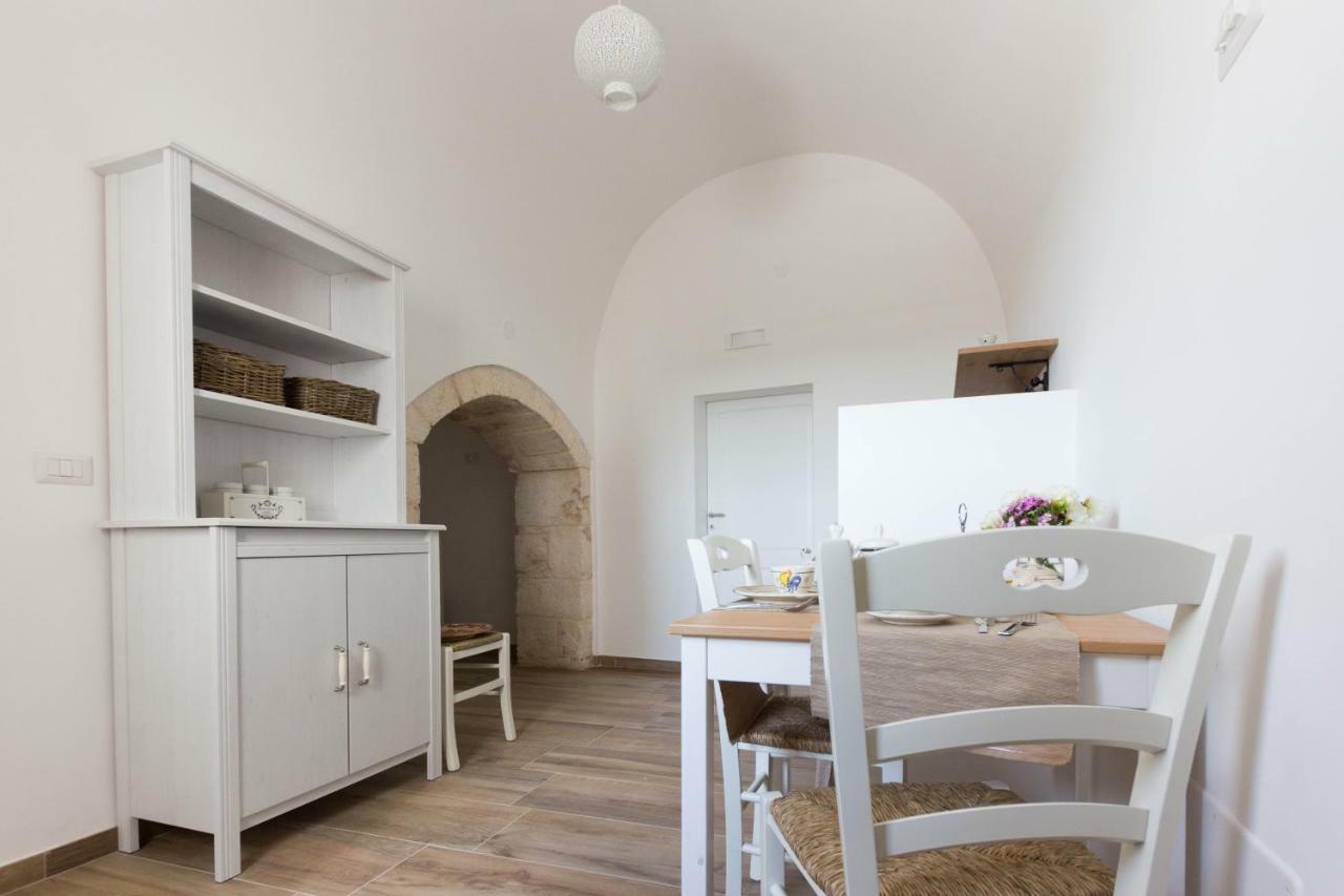 Masseria Poli Country House 孔韦尔萨诺 外观 照片